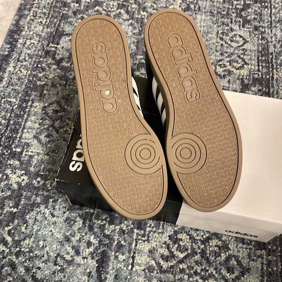 Baseline Adidas - Picture 3 of 4